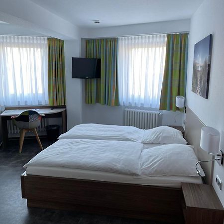 Hotel Meyer Хильдесхайм Экстерьер фото